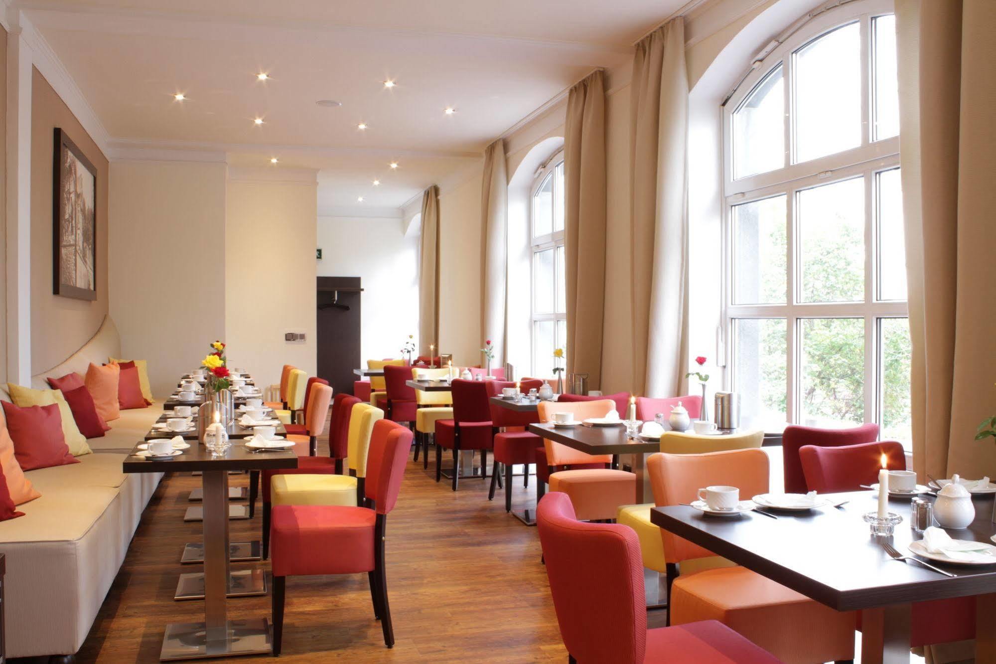 Hotel Restaurant Zwergschloesschen Gera Exterior foto